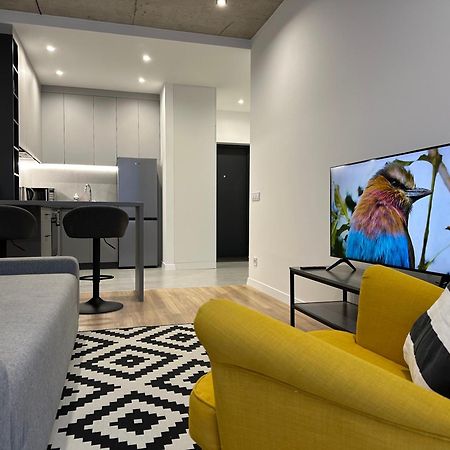 Апартаменты Avalon On Lypynskogo Street Львов Экстерьер фото