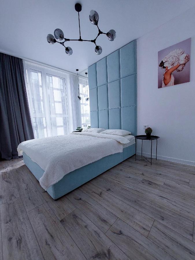 Апартаменты Avalon On Lypynskogo Street Львов Экстерьер фото